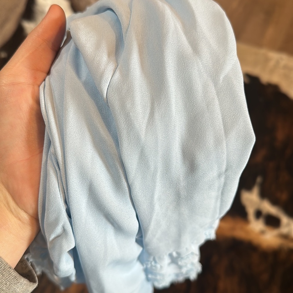 Cute blouse - Picture 5 of 5